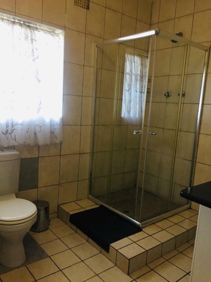 Tropical Paradise Guest House Mbombela Dış mekan fotoğraf